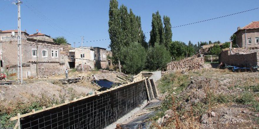 İncesu Belediyesi 10 Milyon Tl’lik Yatırım Proğramı Çerçevesinde Çalışmalarına Devam Ediyor