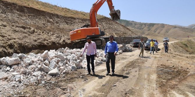 Şeyh Haşim Mezarlığı’nda Çalışmalar Devam Ediyor