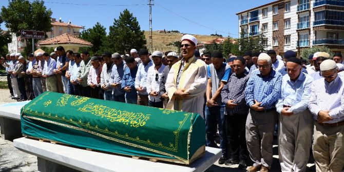 Feyzullah Demirbaş Ebediyete Uğurlandı