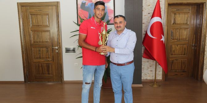 Develi Belediyespor Voleybol Kulübünden Bir Başarı Daha