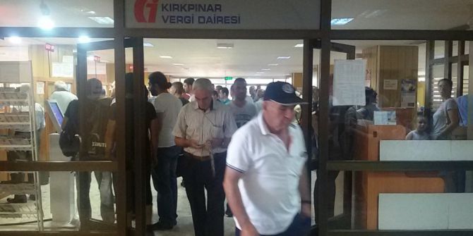 Kuyrukta Daraldılar