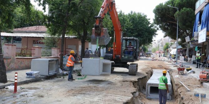 Salihli’nin Yağmur Suyu Hattı Çalışmasına İnceleme