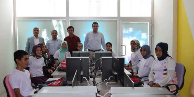 İpekyolu Belediyesi, 32 Branşta Bin 100 Kursiyere Eğitim Veriyor