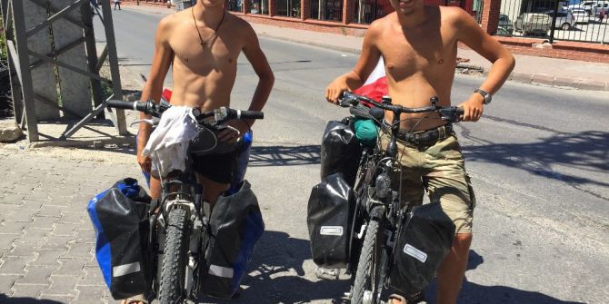 Polonyalı Gençler, 36 Gündür Bisikletle Gürcistan Yolunda