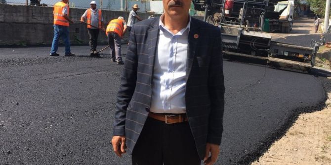 Muhtardan Büyükşehire Asfalt Teşekkürü