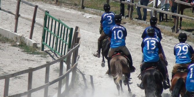 Rahvan Atlar Kütahya’da Yarıştı