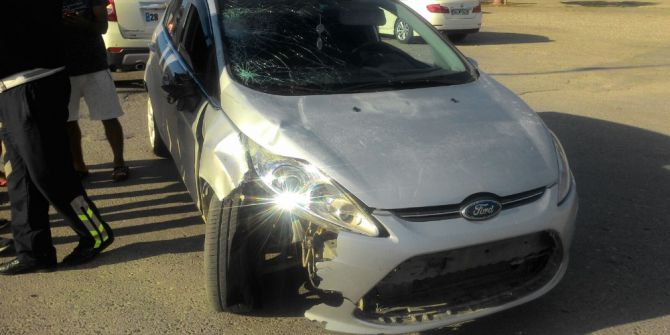 Yaya Geçidinden Geçerken Otomobilin Çarptığı 2 Kadın Ağır Yaralandı