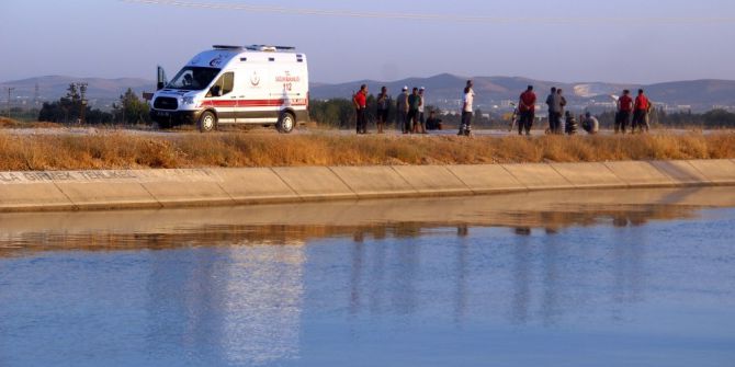 Suriyeli Çocuk Serinlemek İçin Girdiği Sulama Kanalında Kayboldu