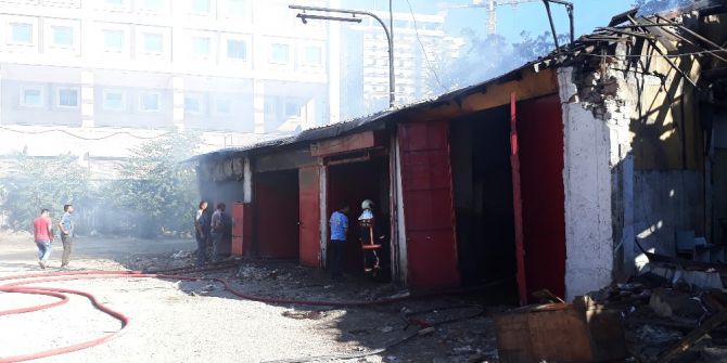 Başkent’te Sanayi Sitesinde Korkutan Yangın