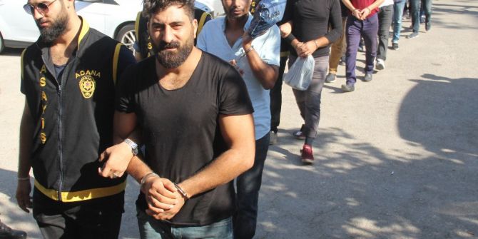 Yaşlı Kadın Telefon Dolandırıcılarına Ders Verdi