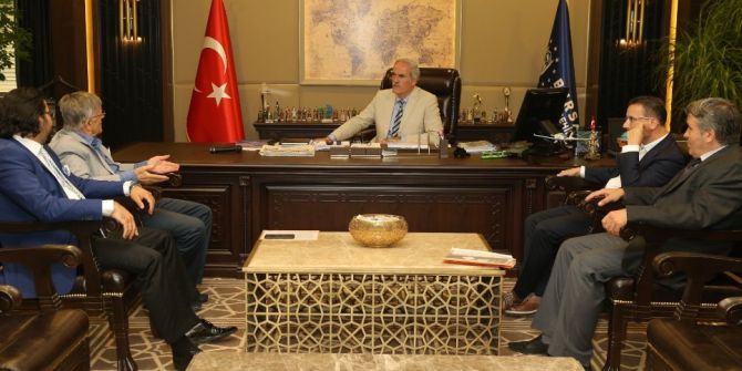 Altepe: “İstanbul Caddesi Bursa’nın Prestiji Olacak”