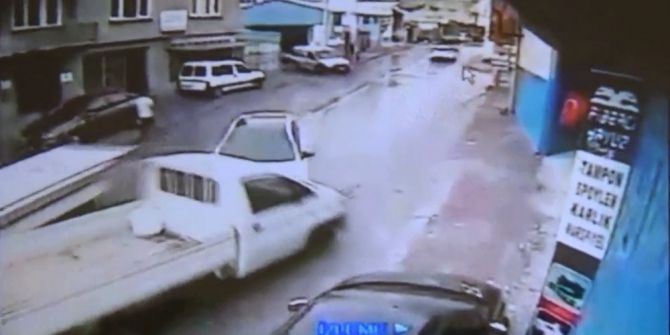 Çalıntı Kaydı Bulunan Araçla Kaza Yaptılar