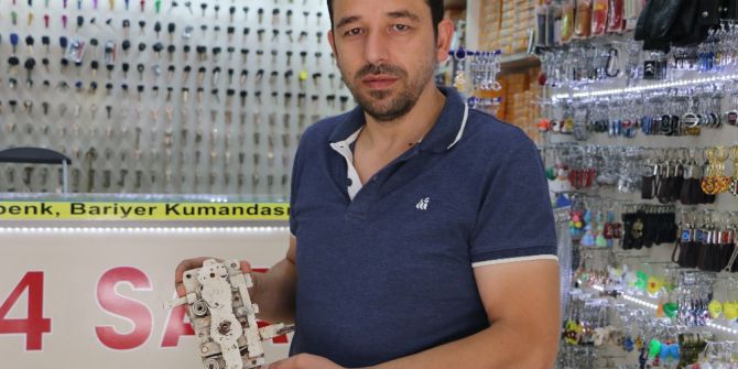 Çilingirler Bazen Hayat Kurtarıyor, Bazen De Hırsızlığı Önlüyor