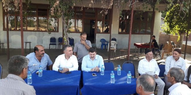 Ak Partililer Vatandaşların Sorunlarını Dinledi