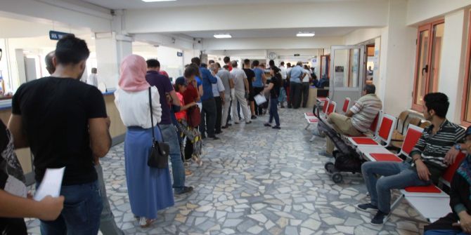 Son Gün Kuyruğu Metreleri Buldu