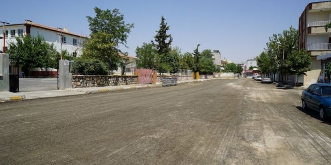Malazgirt Mahallesinde Asfalt Hazırlıkları Başladı