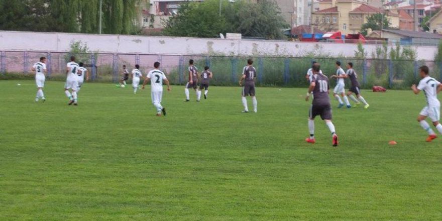 Vitraspor Hazırlık Maçında Sakarya Spor İle Karşılaştı