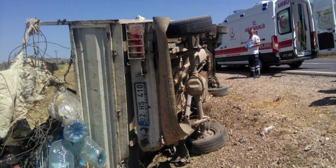 Nurdağı Karayolunda Kaza: 2 Yaralı