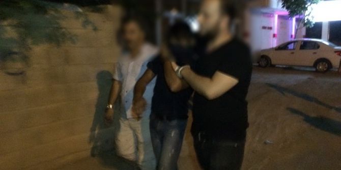 Kovalamaca Sonucu Yakalanan Şahıslarda Esrar Maddesi Çıktı