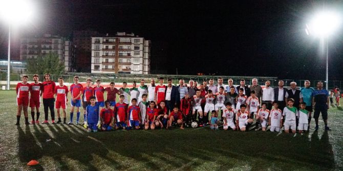 Suç Oranını Düşürmek İsteyen Muhtarlar, Futbol Turnuvası Düzenledi