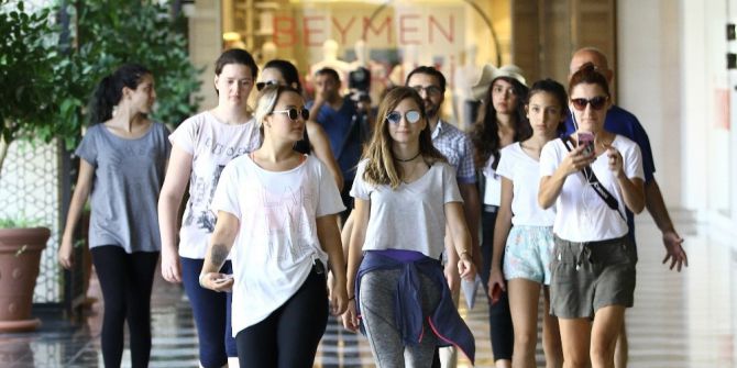 Mavibahçe’de Klasik Müzik Eşliğinde Sabah Yürüyüşü