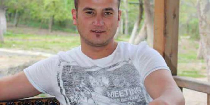 Kavgada Bıçaklanan Belediye Çalışanı Hayatını Kaybetti