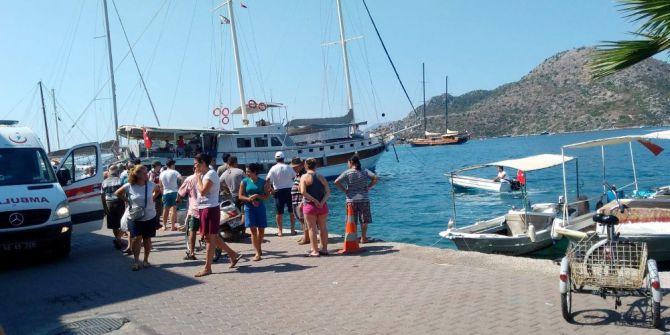 Muğla’da Motor Yat Battı; Ölü Ve Yaralılar Var