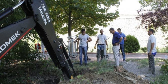 Vezirhan’da Kanalizasyon Çalışmaları Devam Ediyor