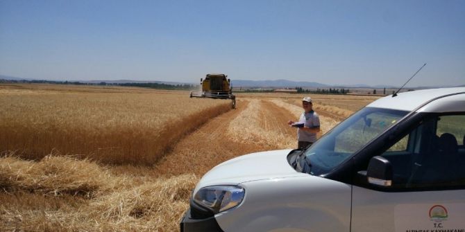 Altıntaş’ta Biçerdöver Kontrolleri Aralıksız Devam Ediyor
