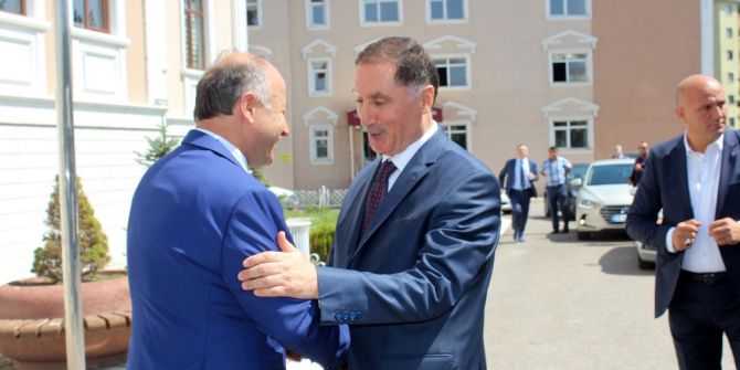 Kamu Başdenetçisi Şeref Malkoç: “Vatandaşın Avukatlığını Yapıyoruz”