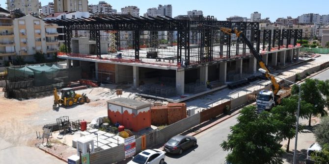 Konyaaltı Kongre Ve Fuar Merkezi Kitap Fuarına Yetişecek