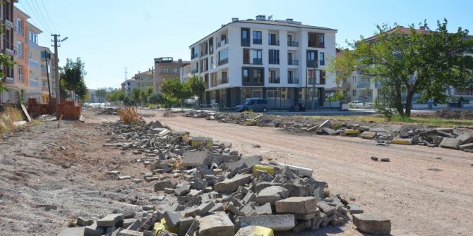 Bisiklet Yollu Prestij Caddesi