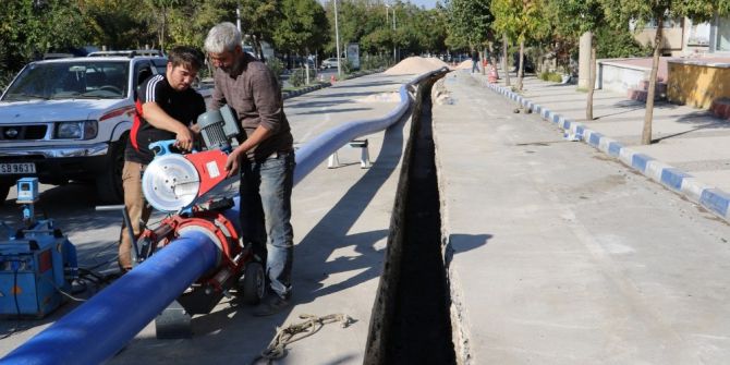 Mahallenin 30 Yıllık İçme Suyu Şebekesi Yenilendi