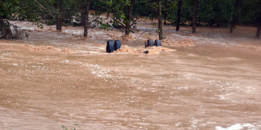Mahsur Kalan 47 Yolcu Kurtarıldı