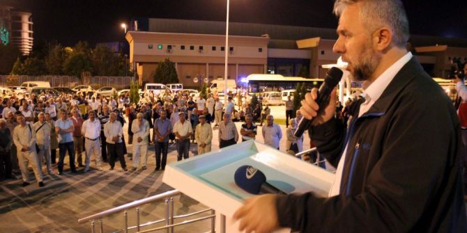 İlk Hac Kafilesi Dualarla Uğurlandı