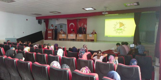 Reşadiye’de Yaz Kur’an Kursu Öğrencileri Yarıştı