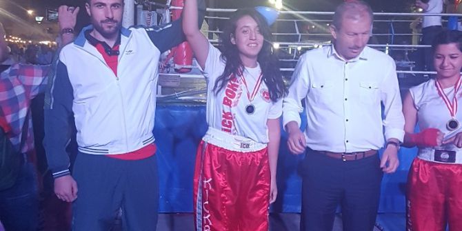 Kütahya’dan Madalya İle Döndüler