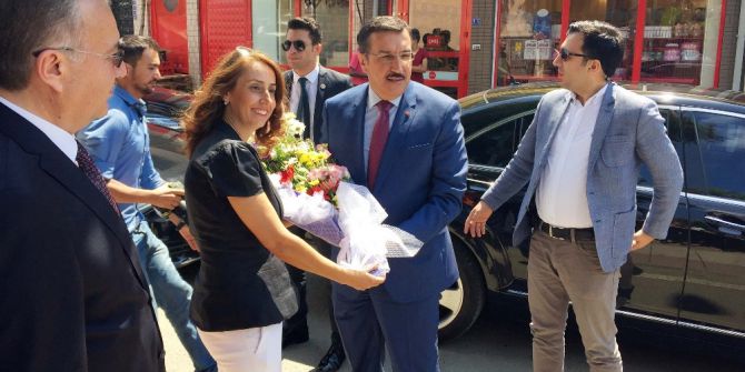 Bakan Tüfenkci: "İpsala’ya Lisanslı Depo Kurulacak"