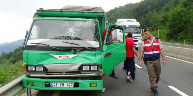 Bolu Dağı’nda Kilometrelerce Araç Kuyruğu Oluştu