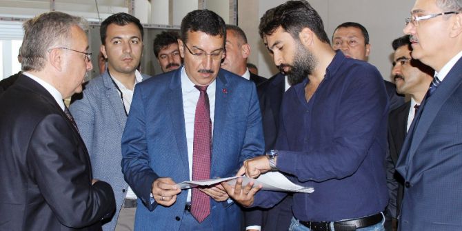 Bakan Tüfenkci: "Gümrüklerde Taşıt Plaka Okuma Sistemini Getiriyoruz"