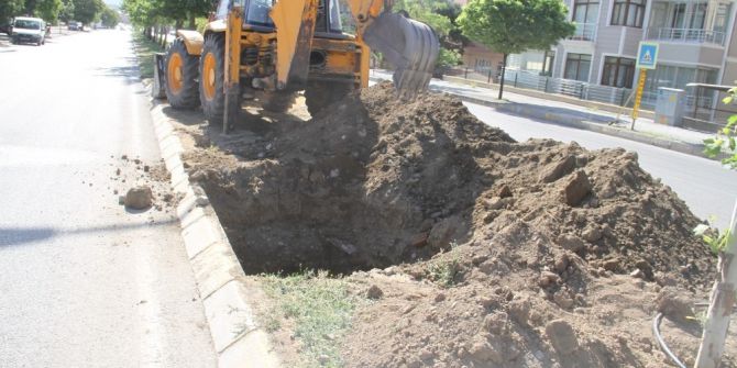 Otomatik Sulama Sistemi Çalışmaları Devam Ediyor