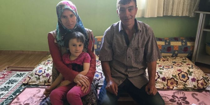 Minik Esra 4 Yıl Sonra Annesinin Şefkatli Sesini İşitti