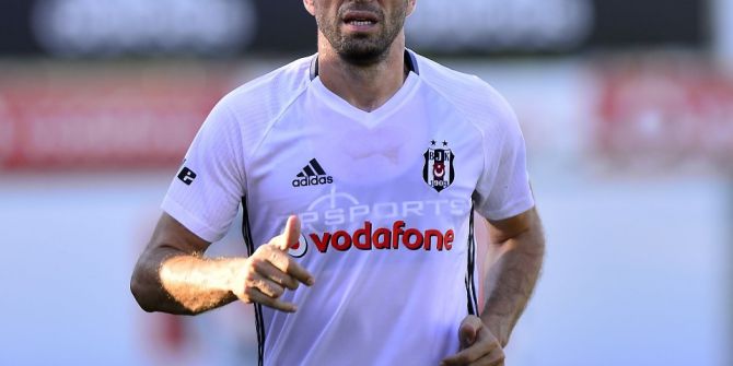 Gökhan Gönül 6 Hafta Yok