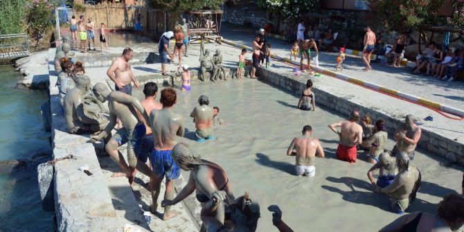 Sultaniye Kaplıcalarına Yerli Ve Yabancı Turist İlgisi