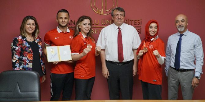 Milli Tekvandocular Açıköğretim Fakültesini Ziyaret Etti