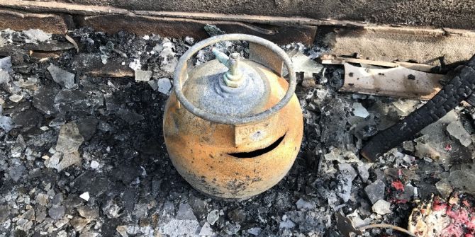 Çiftlikteki Patlama, Eski Bakanın Kardeşi Olan Bursalı Doktoru Hayattan Kopardı