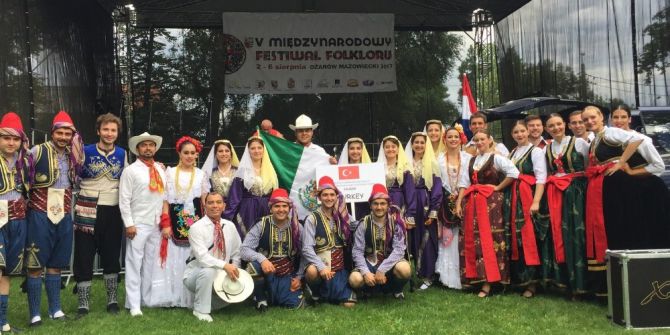 Esogü Hamer Halk Oyunları Ekibi Polonya’da