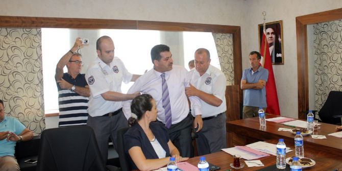 Kemer Belediye Meclisinde Gerginlik