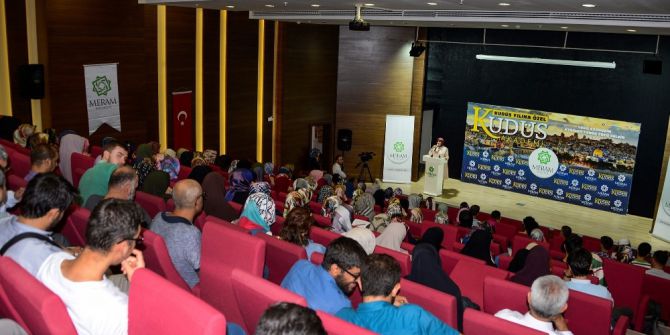 Kudüs Akademi Başladı