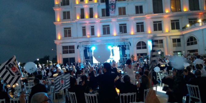 Beşiktaşlılar Şampiyonluğu Kutladı